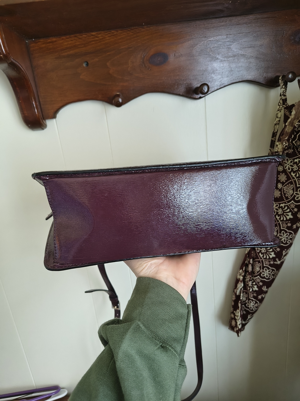 NWOT kate spade Mahogany Lise Bixby Place With Matching Wallet - Picture 6 of 9